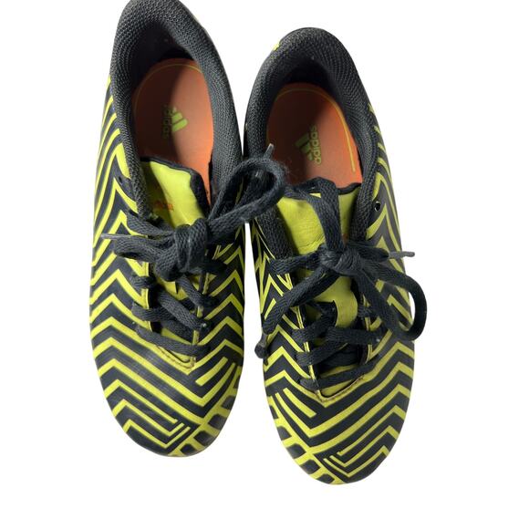 Adidas PBR69801 Predator Alsolado All Turf Soccer Cleats Shoe Athletic 2.5 Kids - Picture 1 of 8